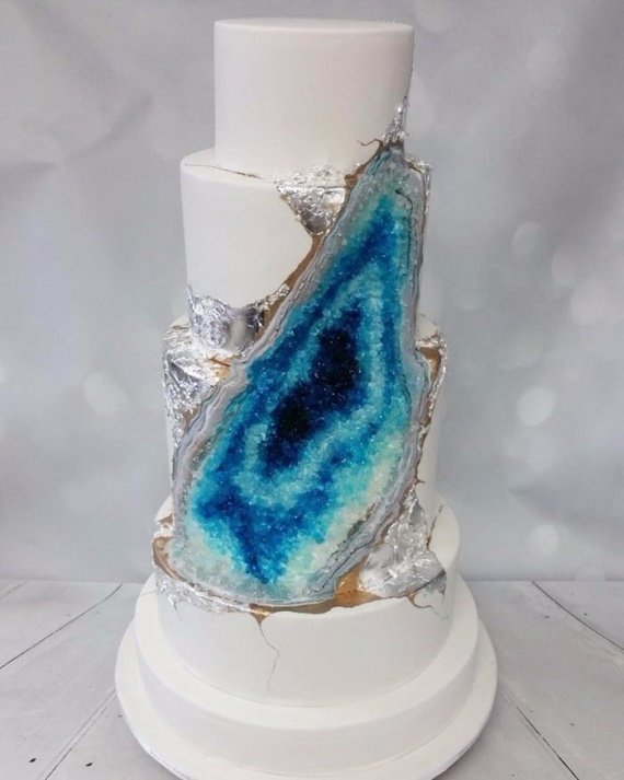 Флудилка: Новый тренд среди свадебных тортов: торты-минералы