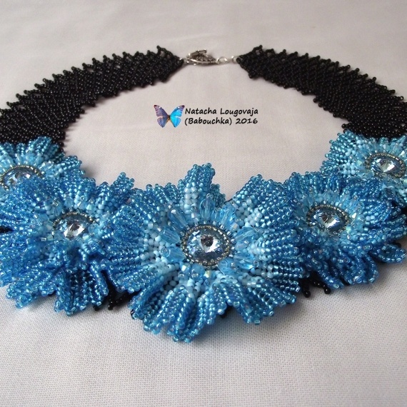 Альбом пользователя babouchka: Колье Голубые цветы 6