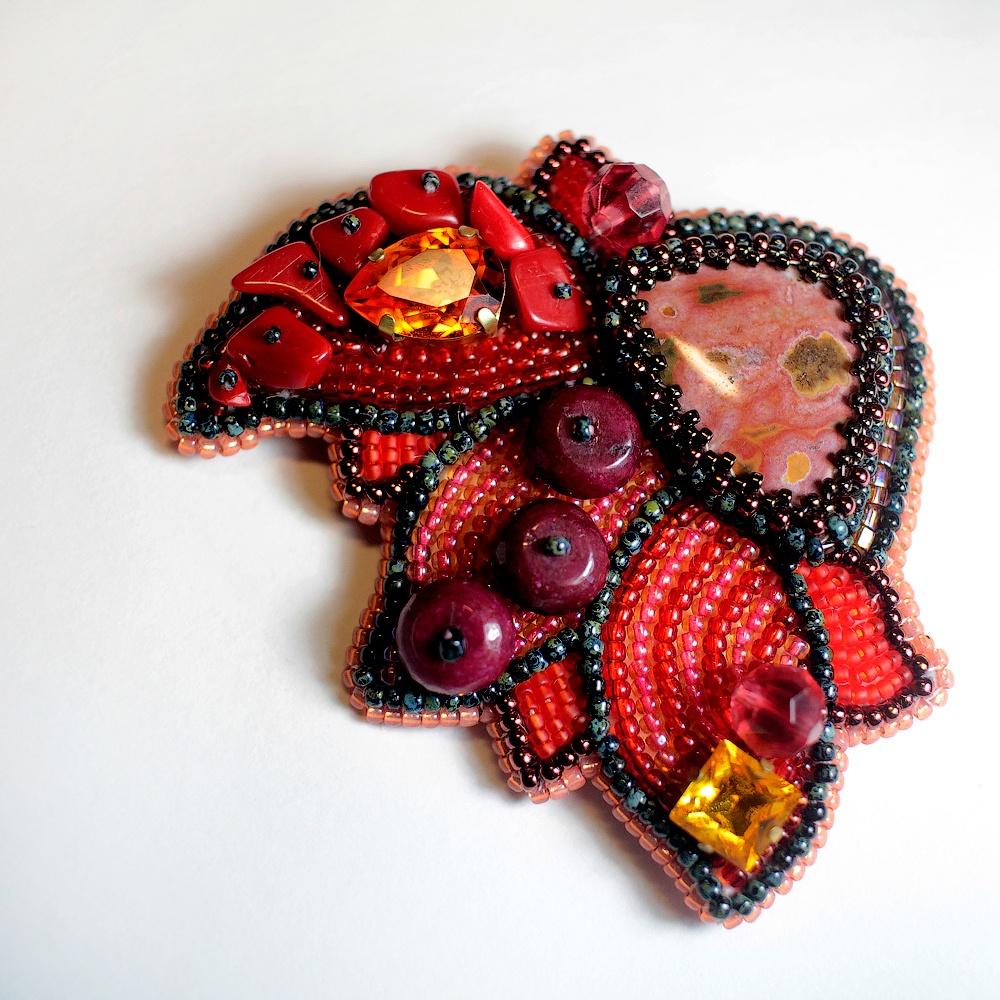 Брошь «Аленький цветочек» / Сказки народов мира 2015 / Бусинка