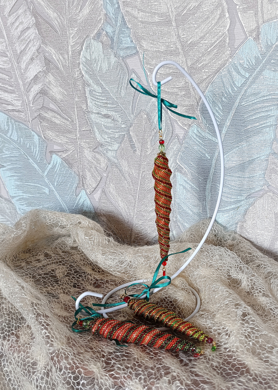 Альбом пользователя Lipka: Новогодние сосульки-3(с бусинами)