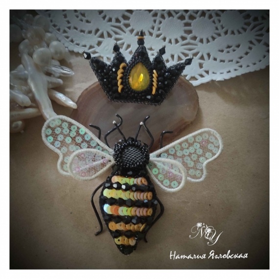 Альбом пользователя natyy: Коронованная пчелка