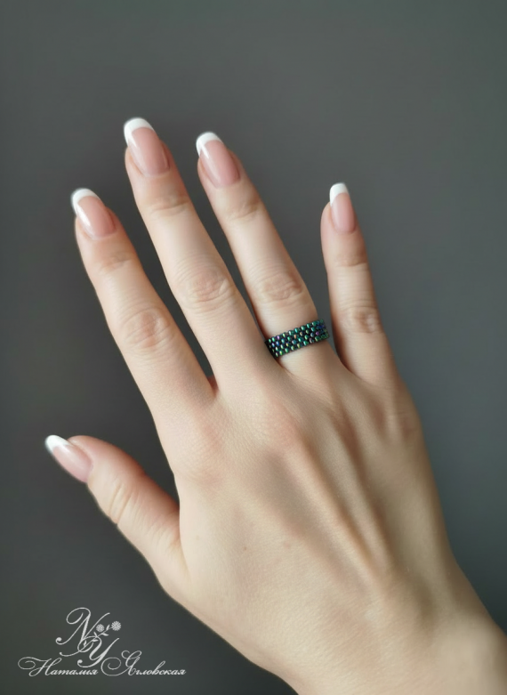 Альбом пользователя natyy: Серьги и кольцо к ключику...