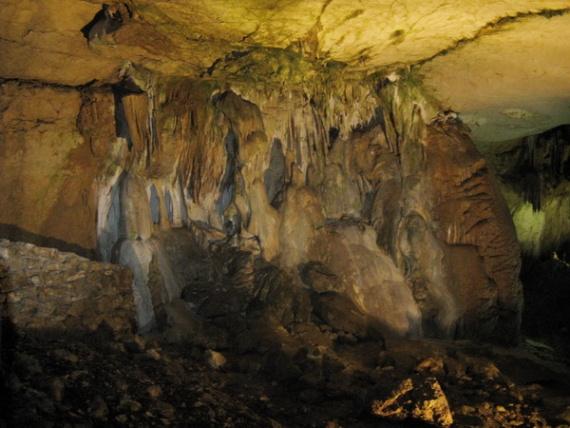 О жизни: Крым . Мраморные пещеры .