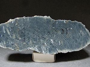 Камни и материалы: Поделочные минералы. Родусит.