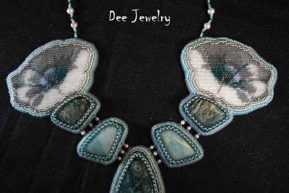 Альбом пользователя yarina: колье Белые цветы