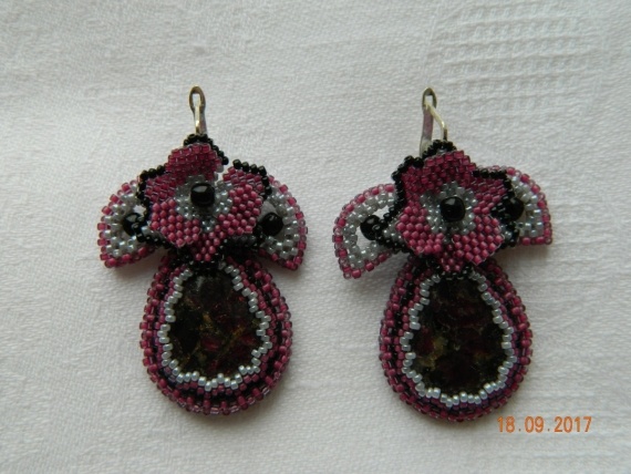 Альбом пользователя снг: Слезы красной Луны.