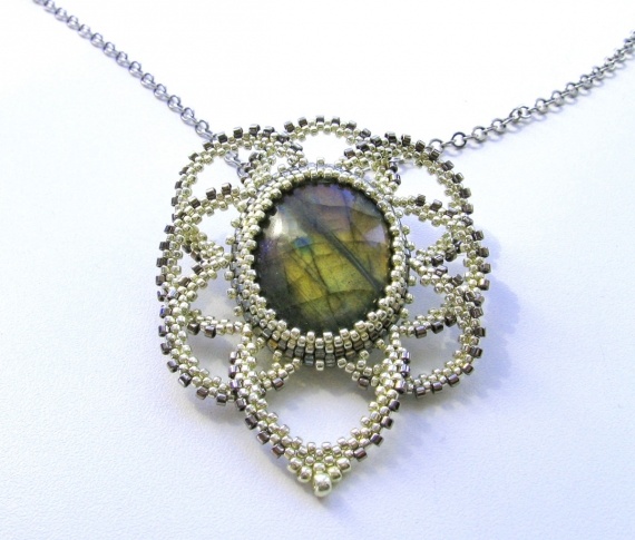 Альбом пользователя Tsunade: Кулон-брошь и колье с лабрадоритом