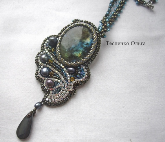 Альбом пользователя tes-ov: Кулон с лабрадором  Северное сияние