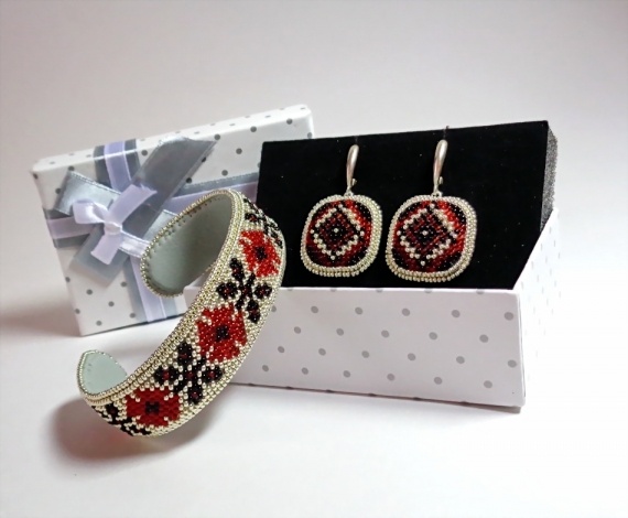 Альбом пользователя Золя: Комплект Рубины в серебре