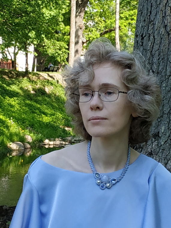 Альбом пользователя ЗеленыйЛизард: Колье Прогулка в розовом и голубом