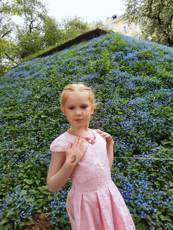 Альбом пользователя ЗеленыйЛизард: Колье Прогулка в розовом и голубом