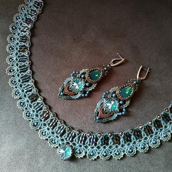 Альбом пользователя ЗеленыйЛизард: Чокер со стеклярусом и серьги в комплект