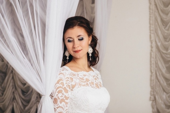 О жизни: Фото моих сережек на невесте, и фотосессия виновника моего отсутсутсвия на сайте)