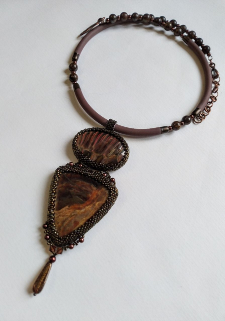 Альбом пользователя Полночь: Кулоны Волжский янтарь