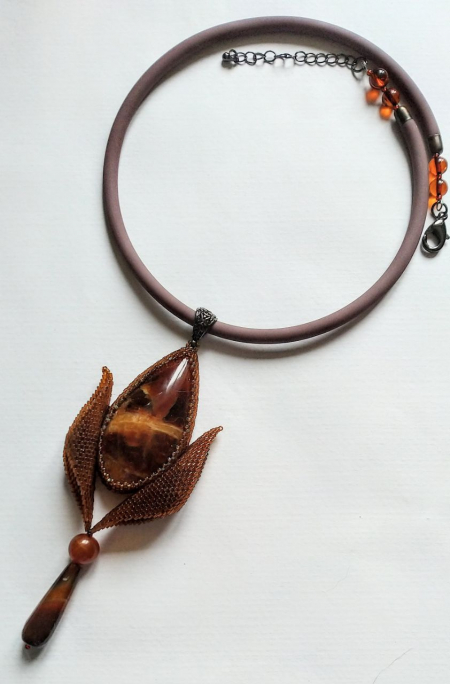 Альбом пользователя Полночь: Кулоны Волжский янтарь