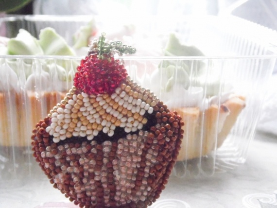 Шоколадница 2014: Кулон «Сладкоежка»