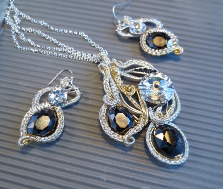 Альбом пользователя Valentina: Кулончик с крученным бейлом