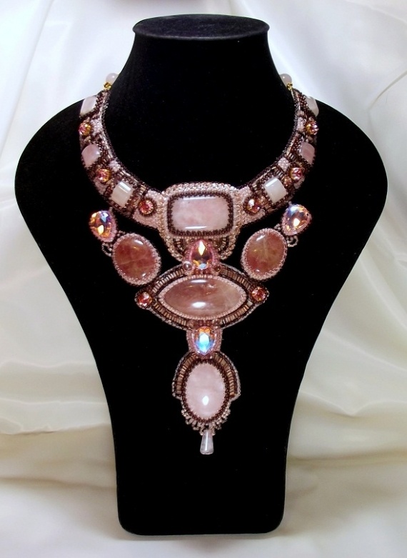 Альбом пользователя Anasteiwen: Колье с розовым кварцем