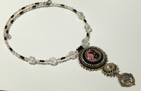 Альбом пользователя Мурлыкающая_Пантера: Кулон На семи ветрах