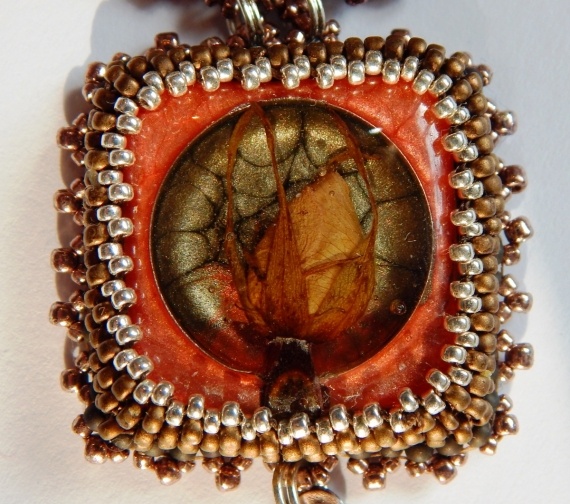 Альбом пользователя Мурлыкающая_Пантера: Колье Марсианские розы