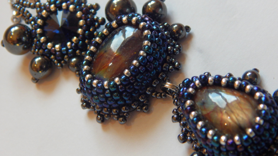 Альбом пользователя Мурлыкающая_Пантера: Кулон Против правил