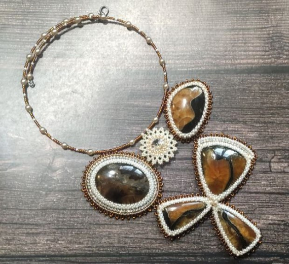 Альбом пользователя Мурлыкающая_Пантера: Колье Солнечная радиация