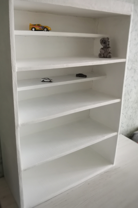 НЕбисерная лавка чудес: Шкафчик-стеллаж из картона