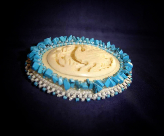 Альбом пользователя Наталья-Любава: Брошь с кабошоном из бивня мамонта +брошь для флешмоба