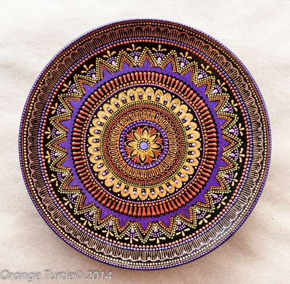 НЕбисерная лавка чудес: Декоративная тарелка Violet Gold