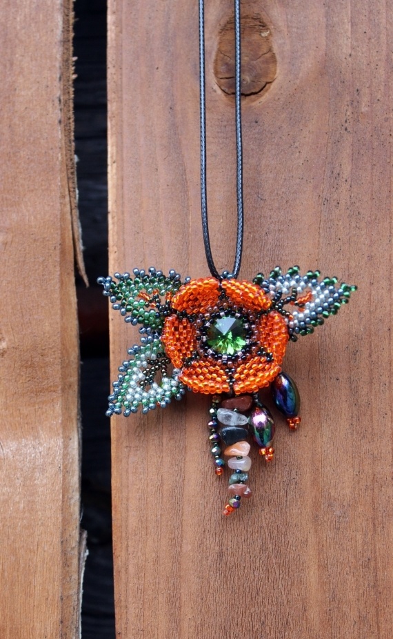 Альбом пользователя Okinawa: Брошь-кулон Мак