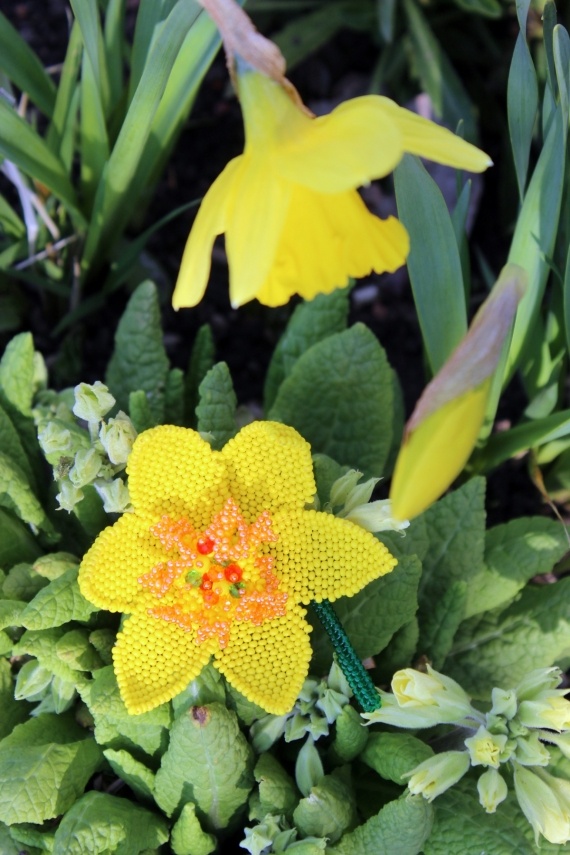 Альбом пользователя Okinawa: Брошь Желтый нарцисс