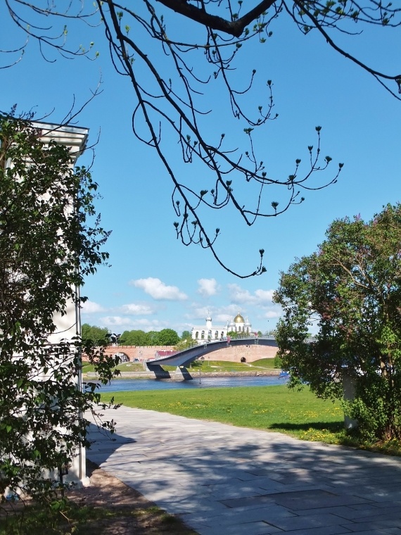 О жизни: Экскурсия по Новгородскому Кремлю