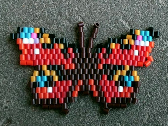 Альбом пользователя ЕкатеринаКостинская: Павлиний глаз сплетённый из термомозаики