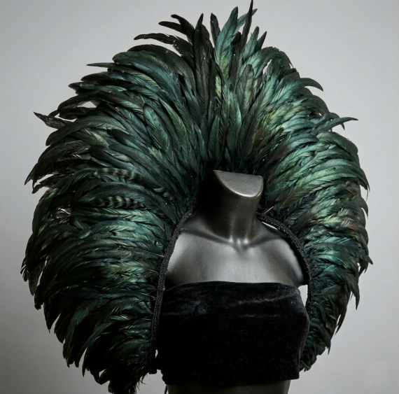 НЕбисерная лавка чудес: Воротник с перями.