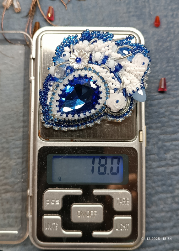 Альбом пользователя oksi810: Брошь .....