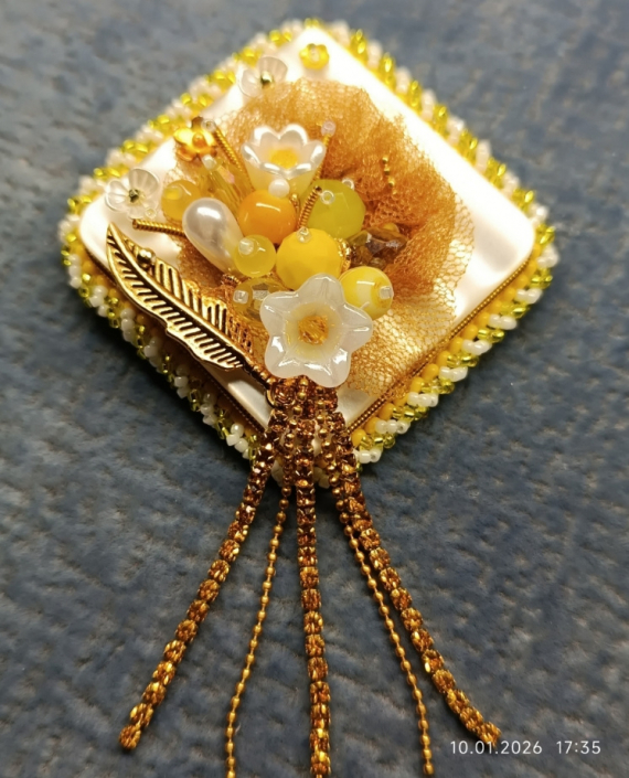 Альбом пользователя oksi810: Брошь....