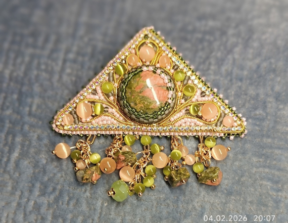 Альбом пользователя oksi810: Брошь....