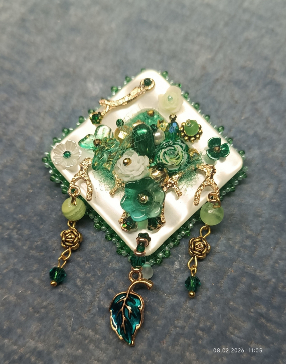 Альбом пользователя oksi810: Брошь....