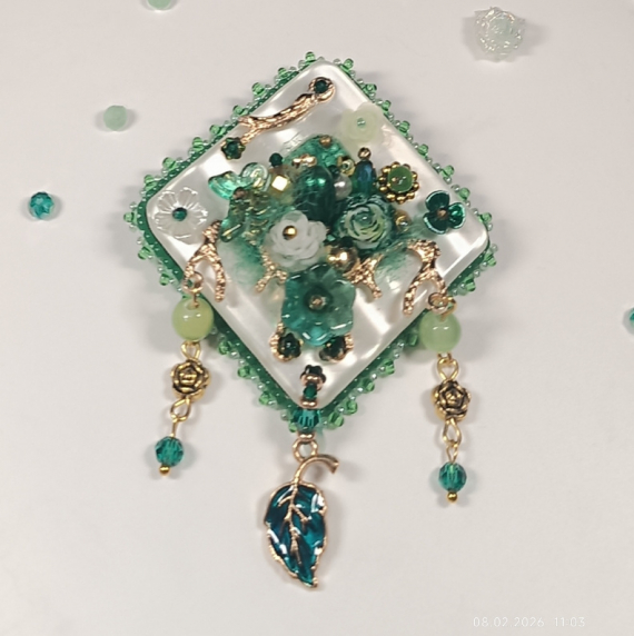 Альбом пользователя oksi810: Брошь....