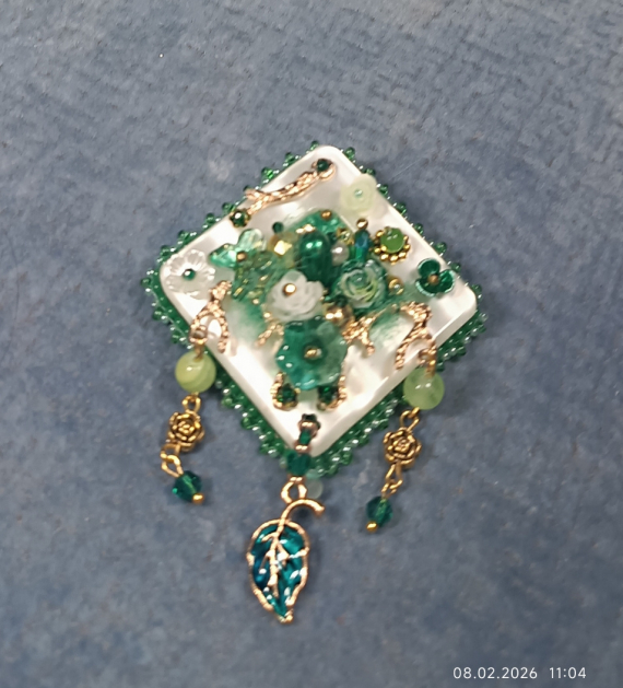 Альбом пользователя oksi810: Брошь....