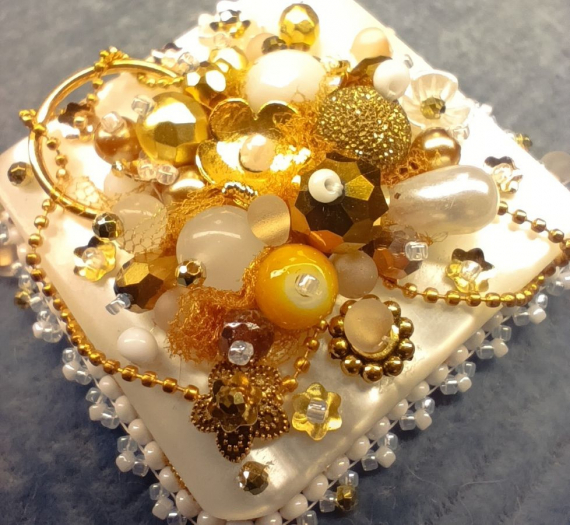 Альбом пользователя oksi810: Брошь......