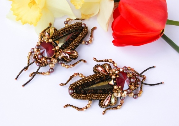 Альбом пользователя MarinaKuksina: Брошь Жук с пиритом