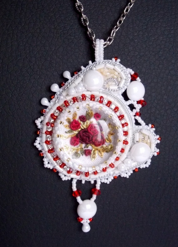 Альбом пользователя Мари05: Кулон Бордо