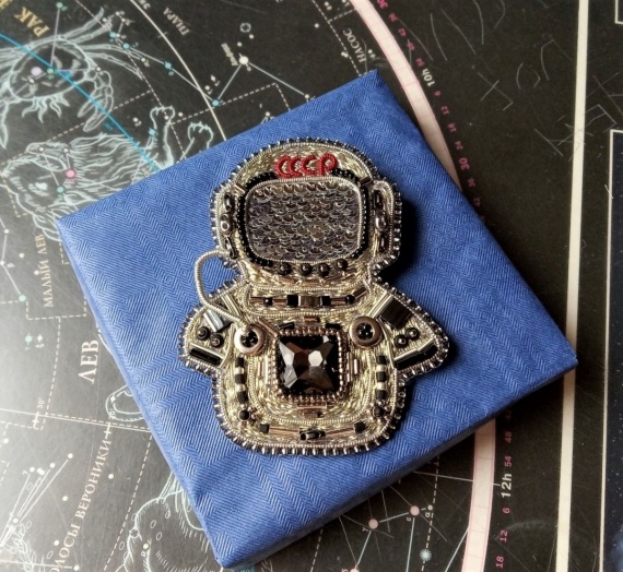 Альбом пользователя Stavka0761: Брошь Космонавт