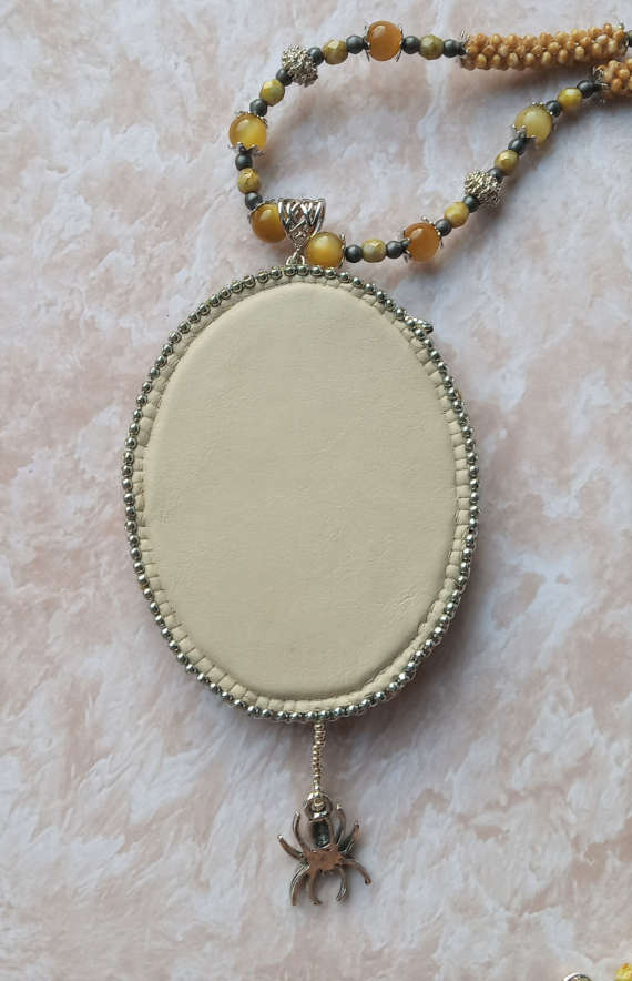 Альбом пользователя Stavka0761: Кулон с симбирцитом Вот и лето прошло