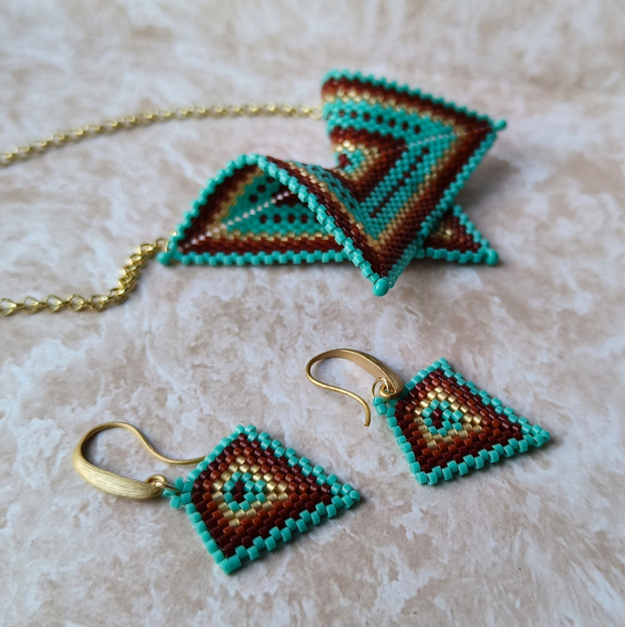 Альбом пользователя Stavka0761: Кракозябра в бирюзовых тонах