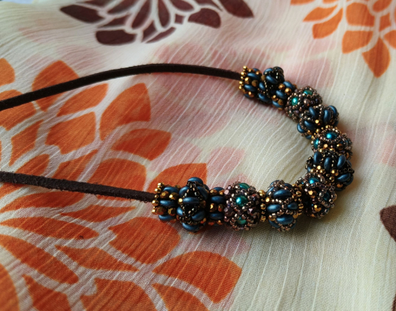 Альбом пользователя Stavka0761: Плетеные бусики