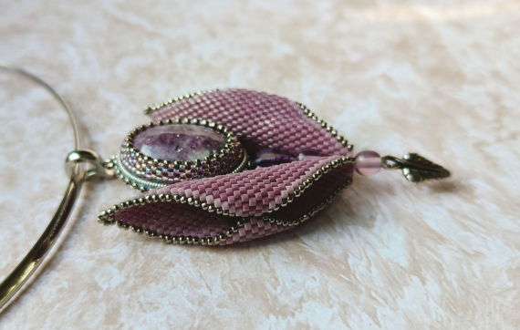 Альбом пользователя Stavka0761: Кулон с лепидолитом