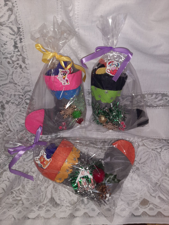 НЕбисерная лавка чудес: К декабрьскому флешмобу и игрушки на нашу елочку