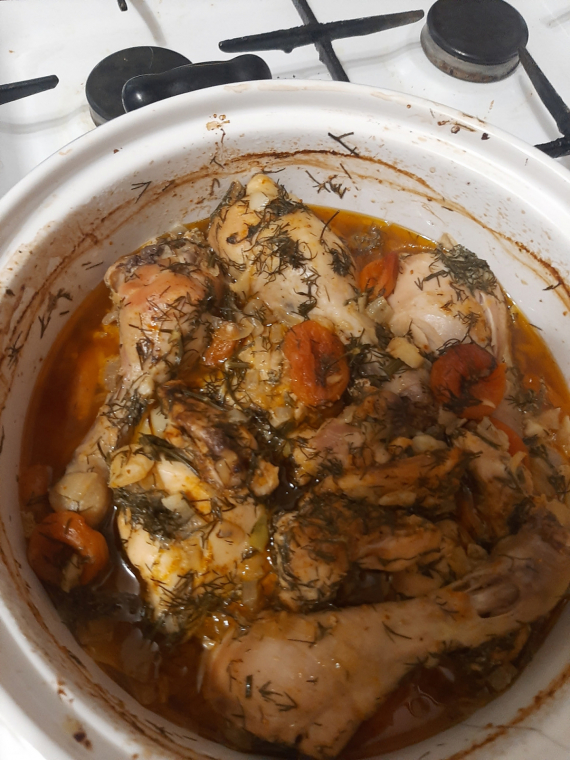 Кухня: Курица томленая